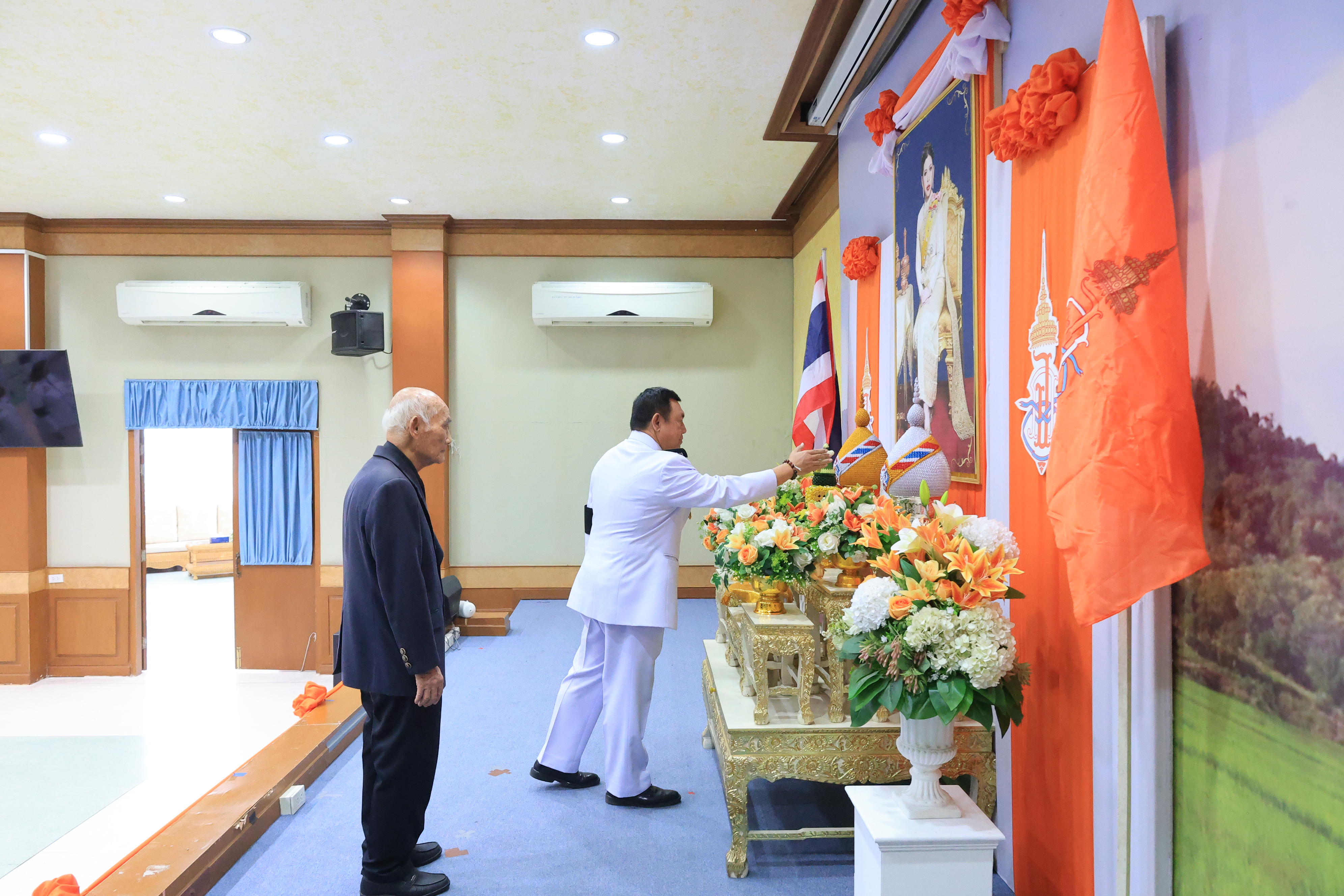 title - สมเด็จพระเจ้าน้องนางเธอ เจ้าฟ้าจุฬาภรณวลัยลักษณ์ อัครราชกุมารี กรมพระศรีสวางควัฒน วรขัตติยราชนารี พระราชทาน ส.ค.ส. เนื่องในวาระดิถีขึ้นปีใหม่ 2569 พร้อมคำอวยพรแก่ ส.ป.ก.